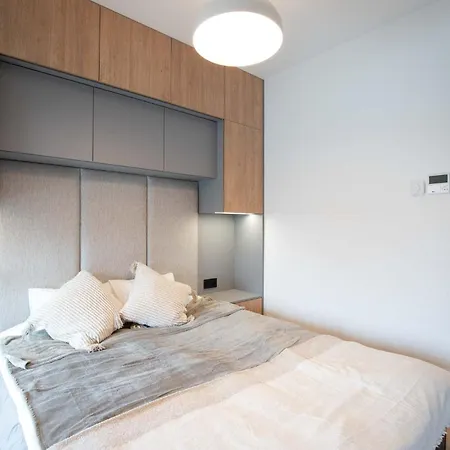 Hotel apartamentowy Otyńska Point Prestige 4*