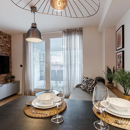 Otyńska Point Prestige Hotel apartamentowy 4*