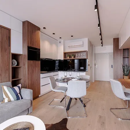 Otyńska Point Prestige Hotel apartamentowy 4*