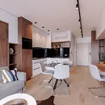 Otynska Point Prestige شقة فندقية 3*