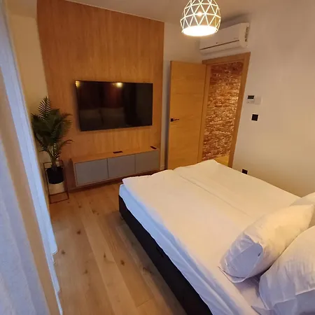 Otynska Point Prestige فروتسواف