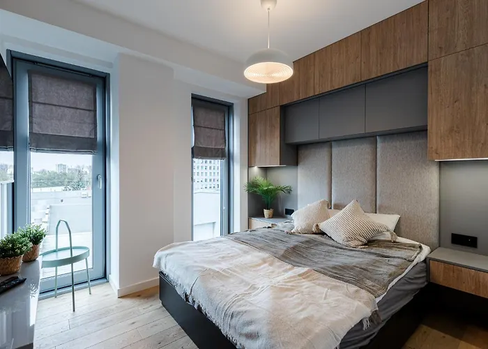 Otynska Point Prestige